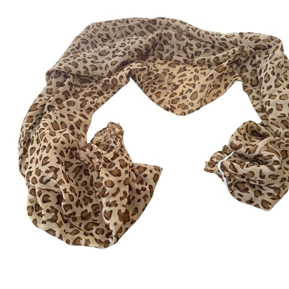 Two Gauze Bolero Shrug Arm Coverups Animal Print Paisley New - Picture 8 of 9